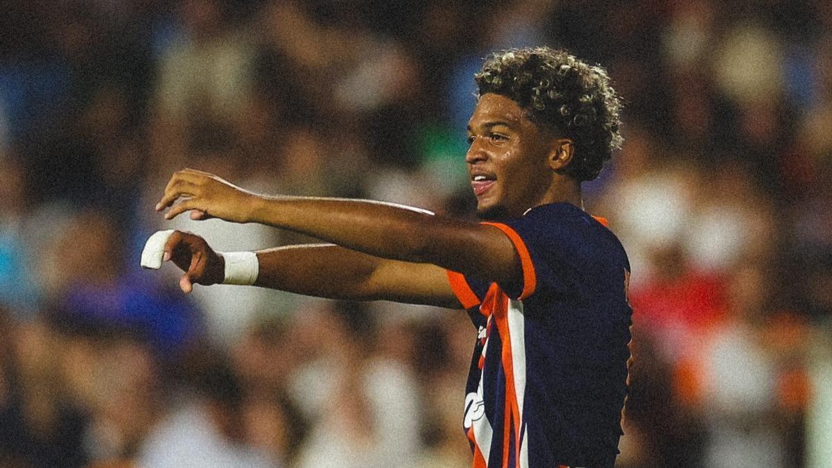 Góc Nhìn OKVIP: Mundo Deportivo: Megnan-Pavé 16 tuổi thu hút sự chú ý của PSG, Arsenal, C